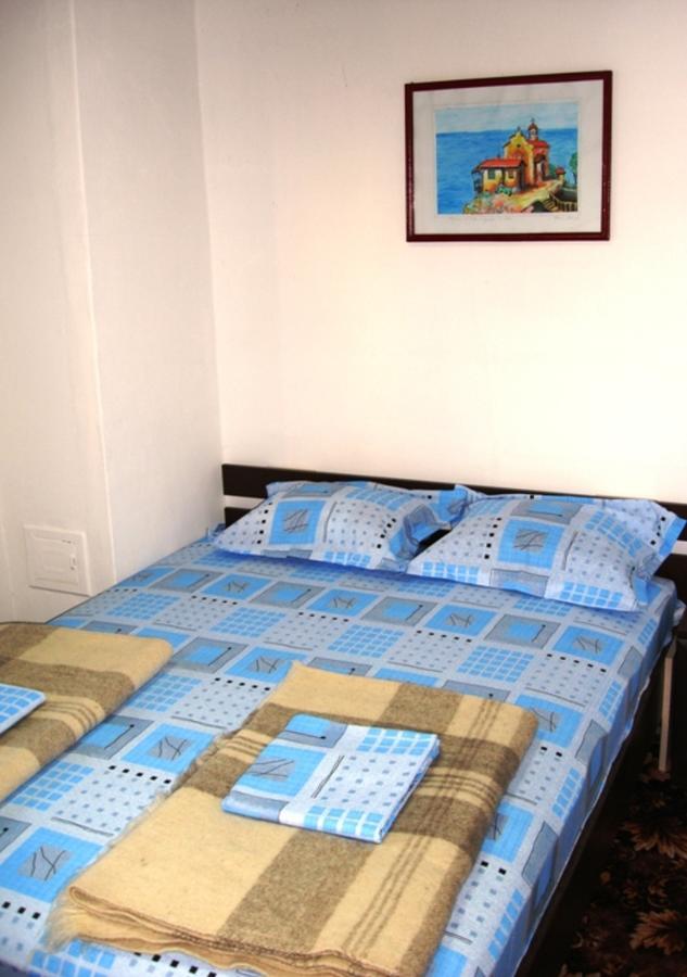 Стаи За Гости Ореха Троян Private Rooms Oreha Exterior photo